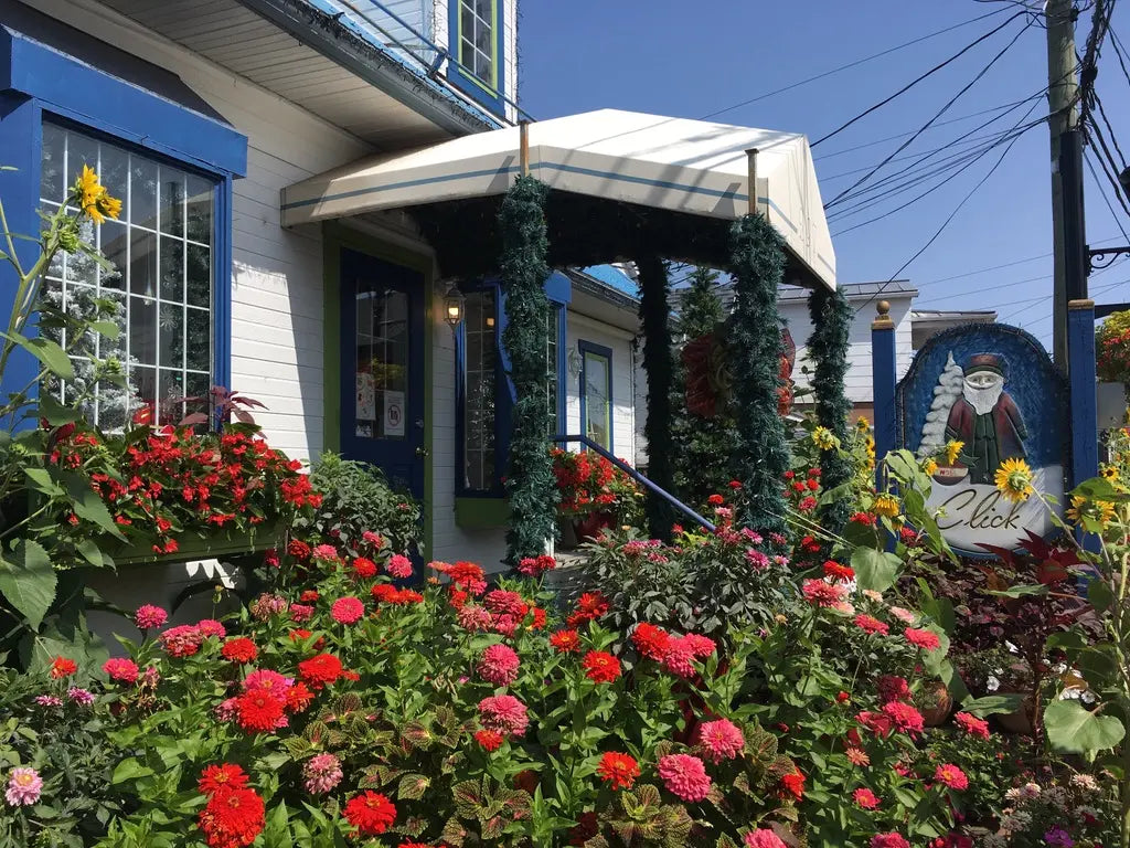 Click exterior summer